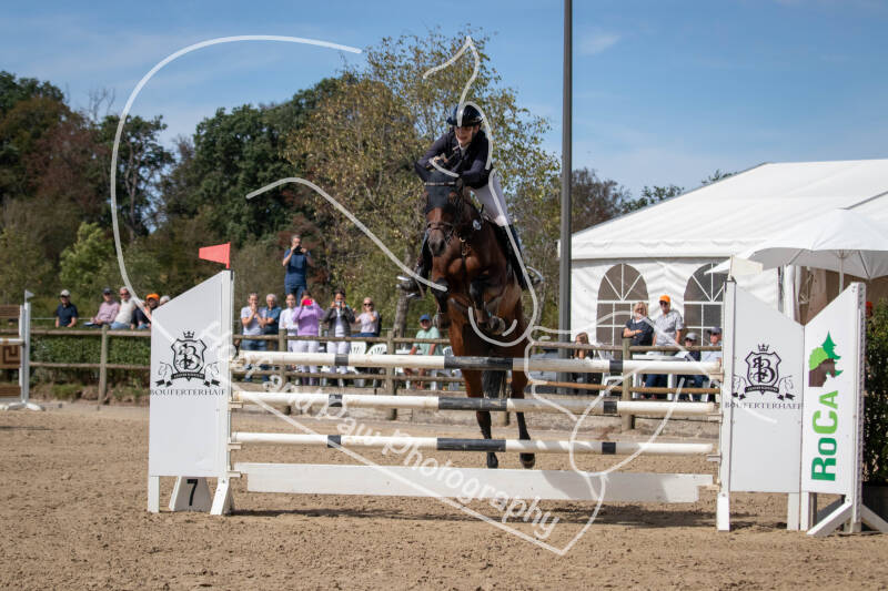 bouferterhaff-jumping-83-standard-e9erz3.jpg