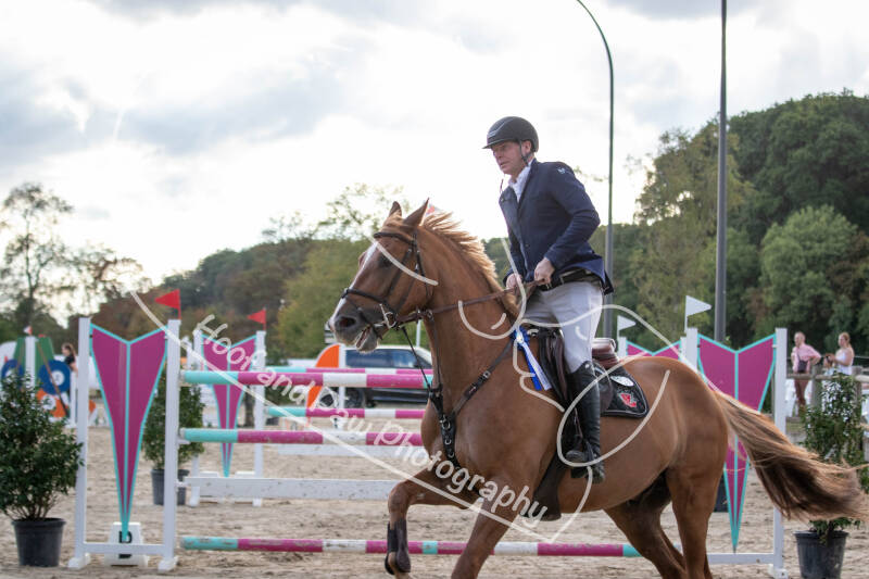bouferterhaff-jumping-84-standard-pzmg2l.jpg