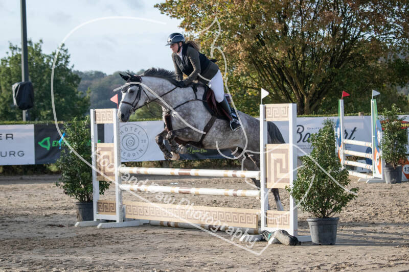 bouferterhaff-jumping-85-standard-sqwj9g.jpg