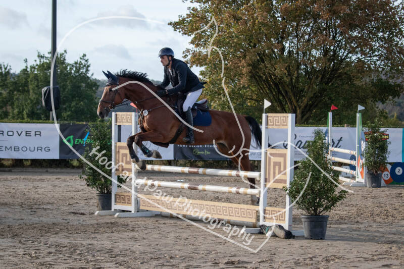 bouferterhaff-jumping-89-standard-vhkr2j.jpg
