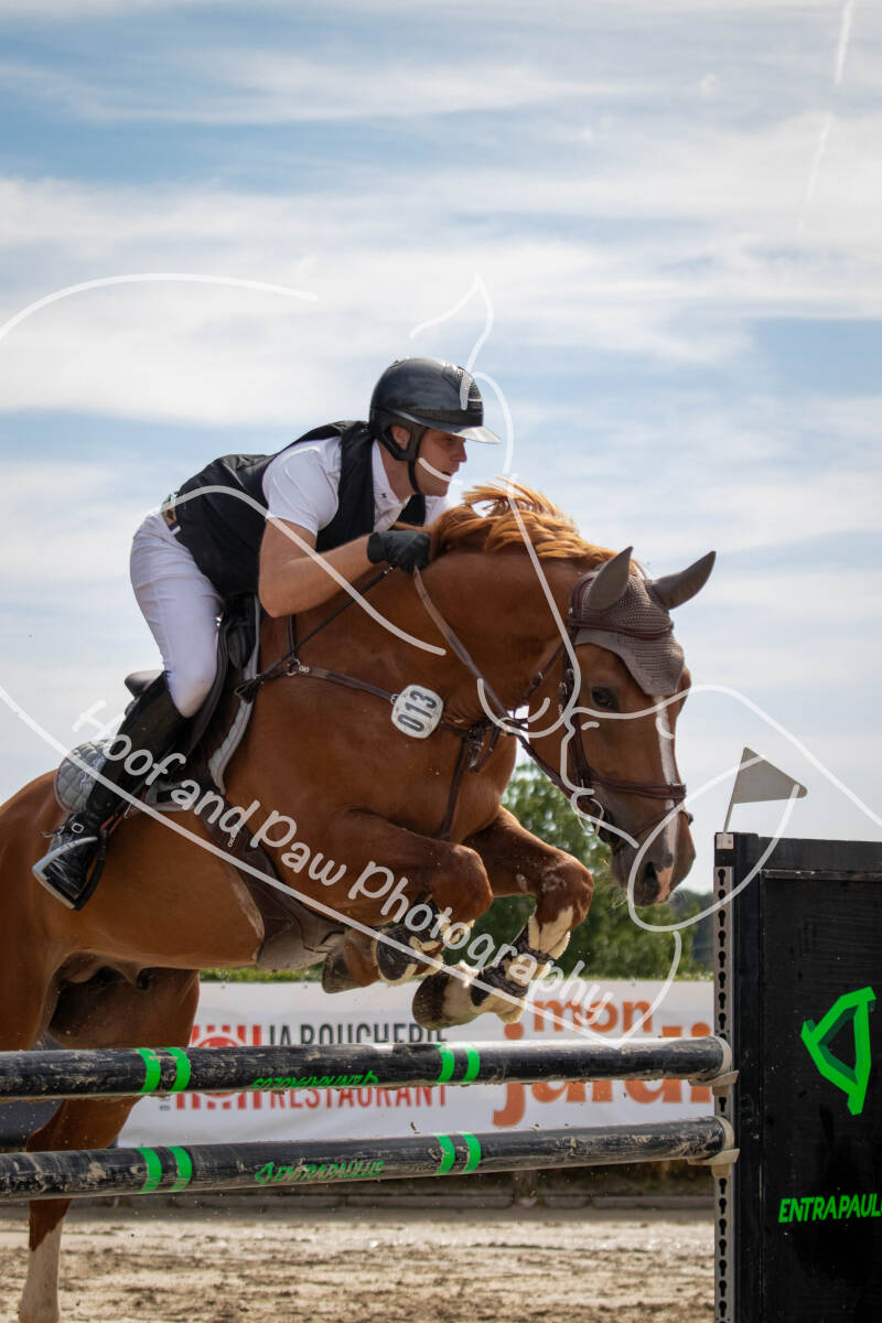 bouferterhaff-jumping-90-standard-w8fsyx.jpg