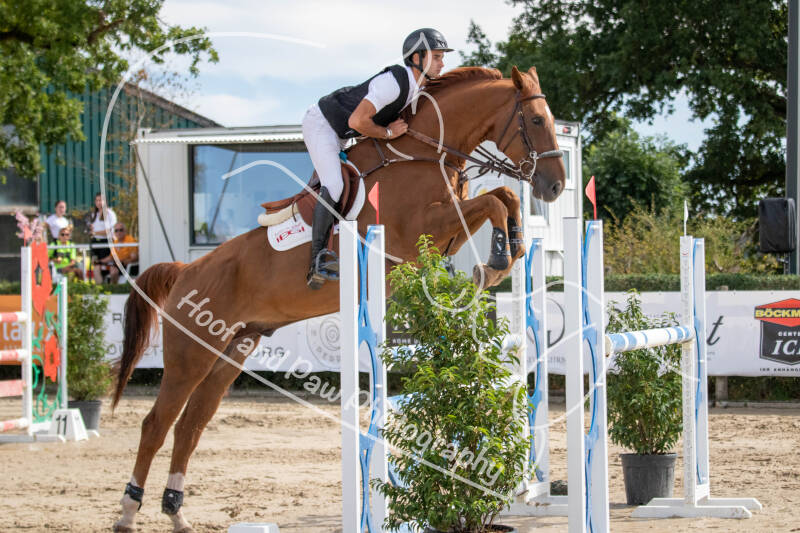 bouferterhaff-jumping-93-standard-38t5mn.jpg