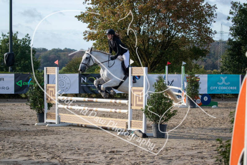 bouferterhaff-jumping-94-standard-oure7d.jpg