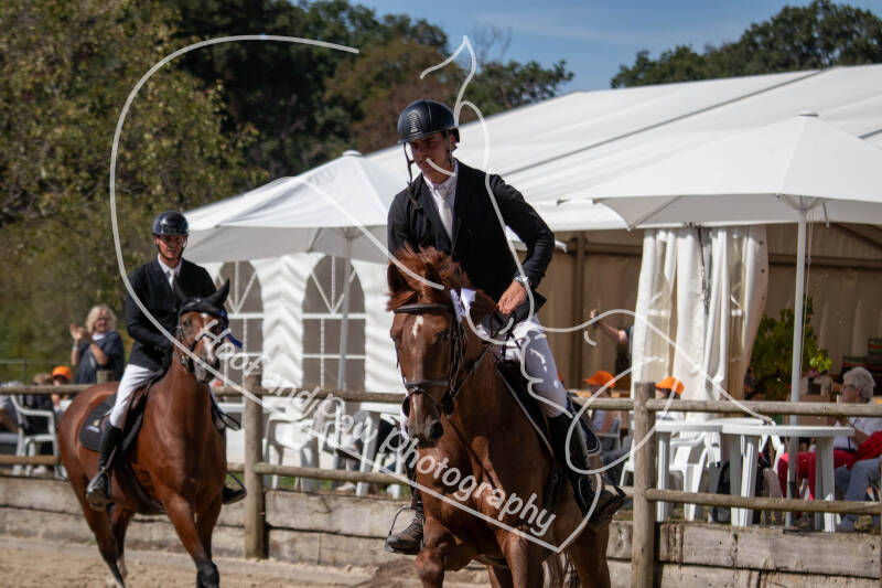 bouferterhaff-jumping-95-standard-4lzf6s.jpg