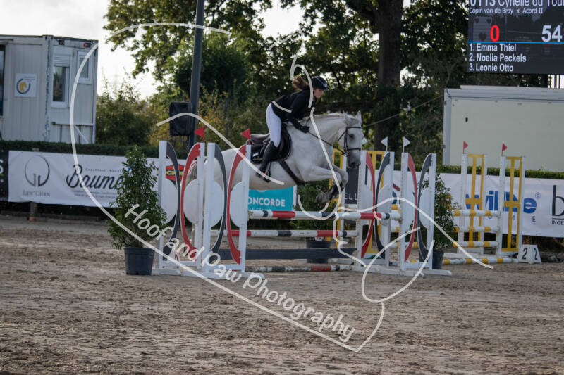 bouferterhaff-jumping-95-standard-6pbfqr.jpg