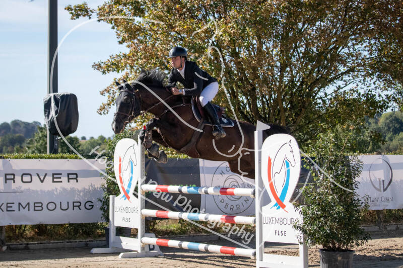 bouferterhaff-jumping-95-standard-wzxueg.jpg