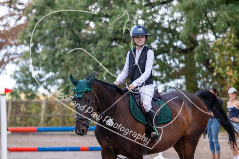 bouferterhaff-jumping-standard-yoic3s.jpg