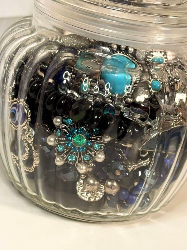 “Azurea” – Mystery Jewellery Jar
