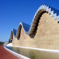 santiago-calatrava-ysios-winery-14.jpg
