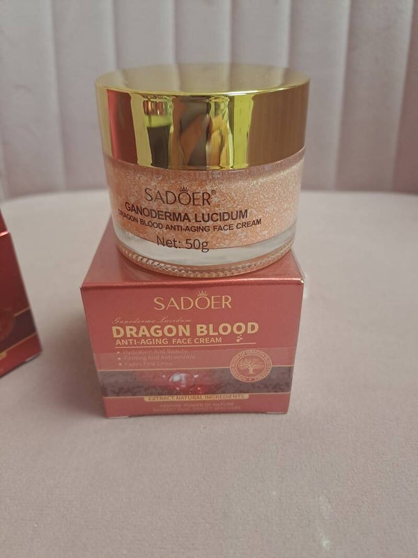 Crema facial sangre de Dragón antiedad
