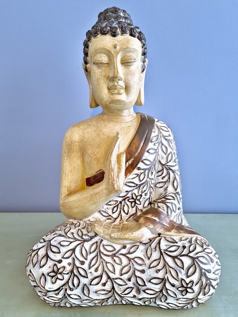 Boeddha beeld zittend 37 cm
