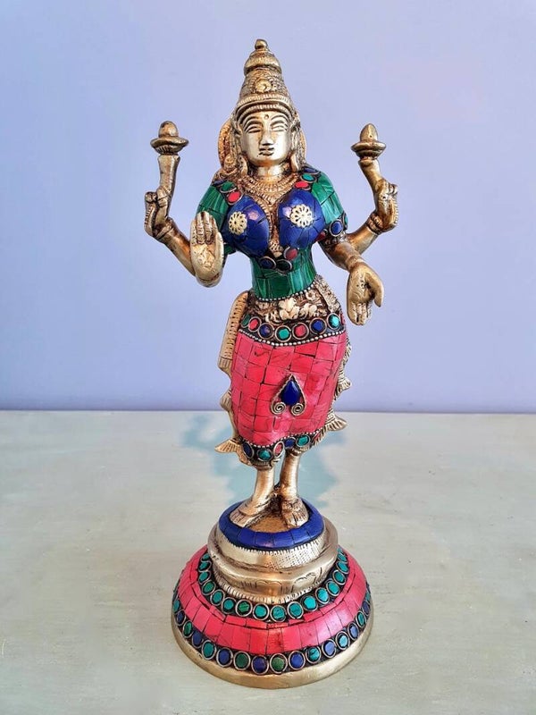 Lakshmi beeld stonework 26 cm