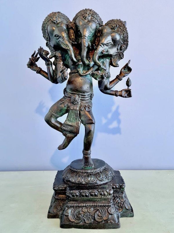 Trimukhi Ganesha beeld brons 39 cm