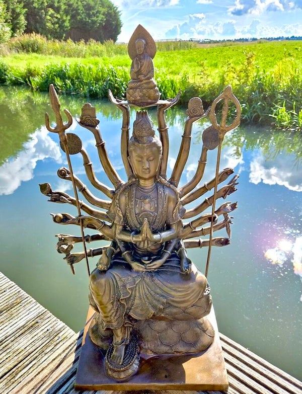 Kwan Yin beeld 24 armen 59 cm