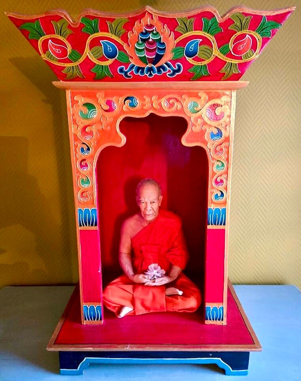 Tibetaans altaar 66 cm & monnik beeld