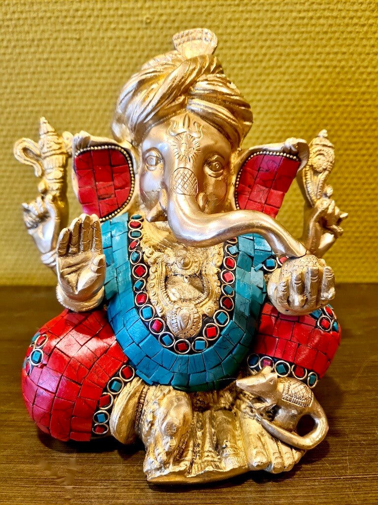 Ganesha met tulband 19 cm