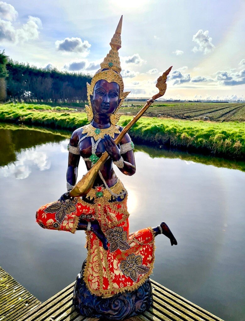 Engel brons met gitaar 74 cm