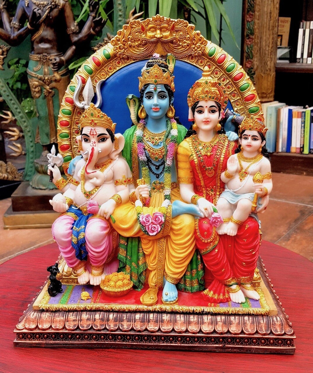 Shiva en familie beeld 33 cm