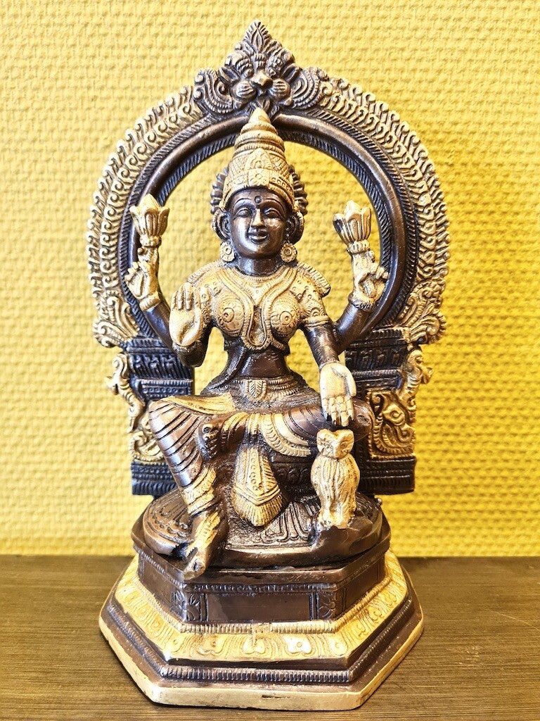Lakshmi beeld brons 25 cm