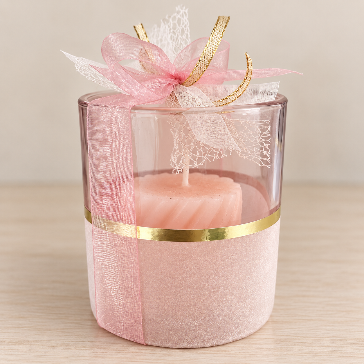 Roze kaars in glas – Gouden detail
