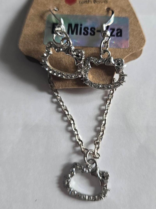 Ensemble de bijoux + Cadeau