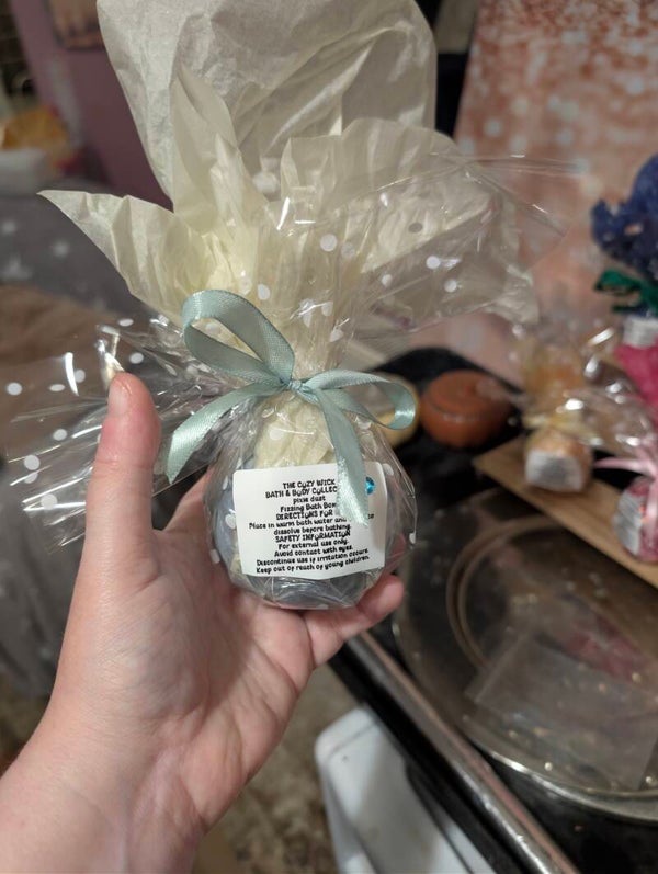 Bath bombs
