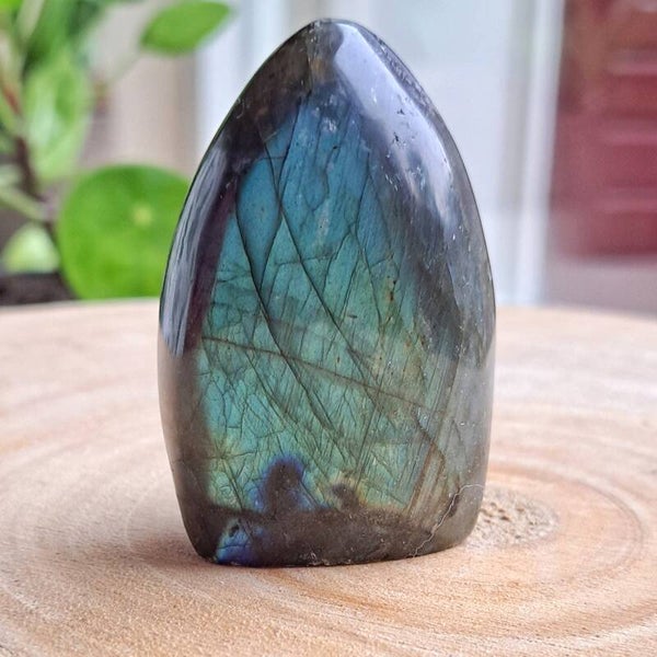 Labradoriet sculptuur 6 cm