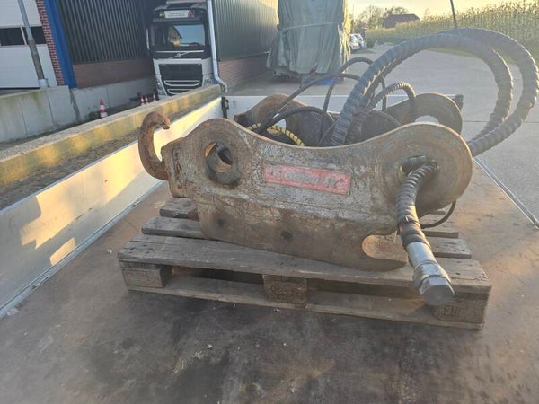 OilQuick OQ80 geeignet für Hitachi ZX250-300