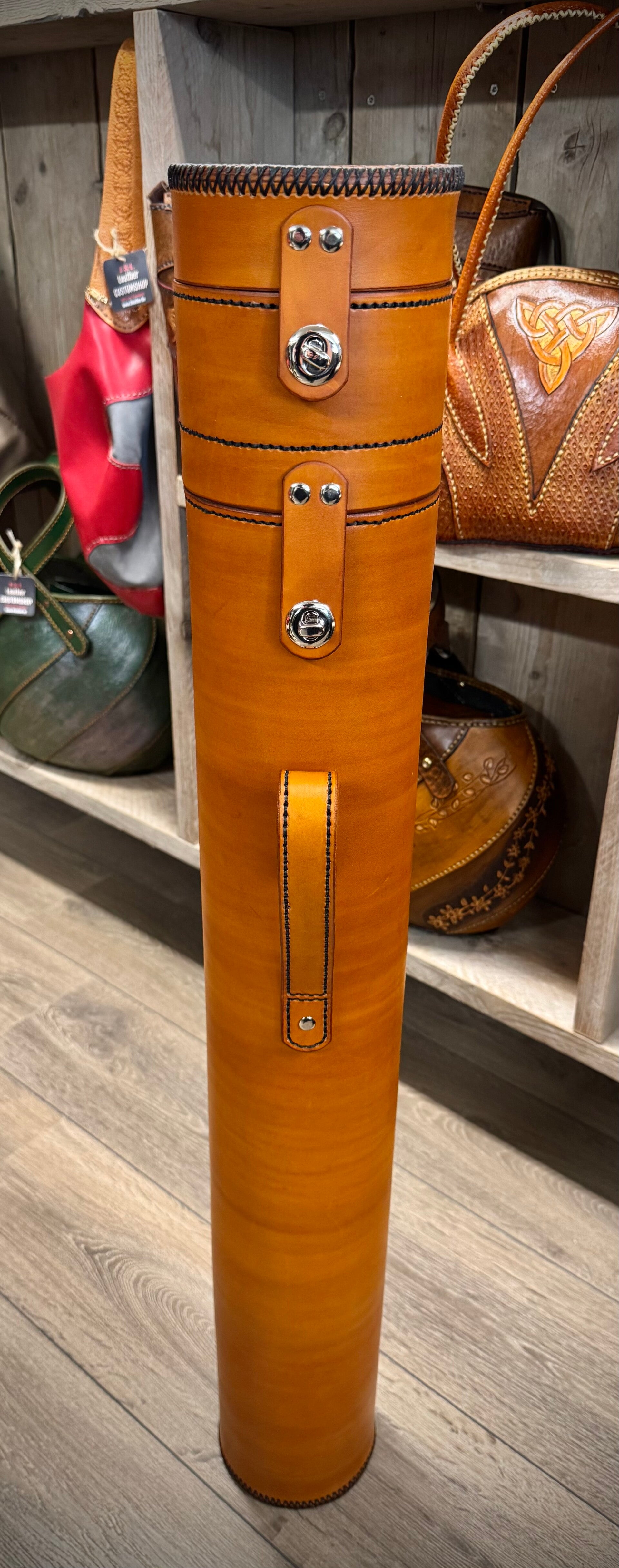 Biljartkoker dia.125 bruin tan, biljart op het deksel.