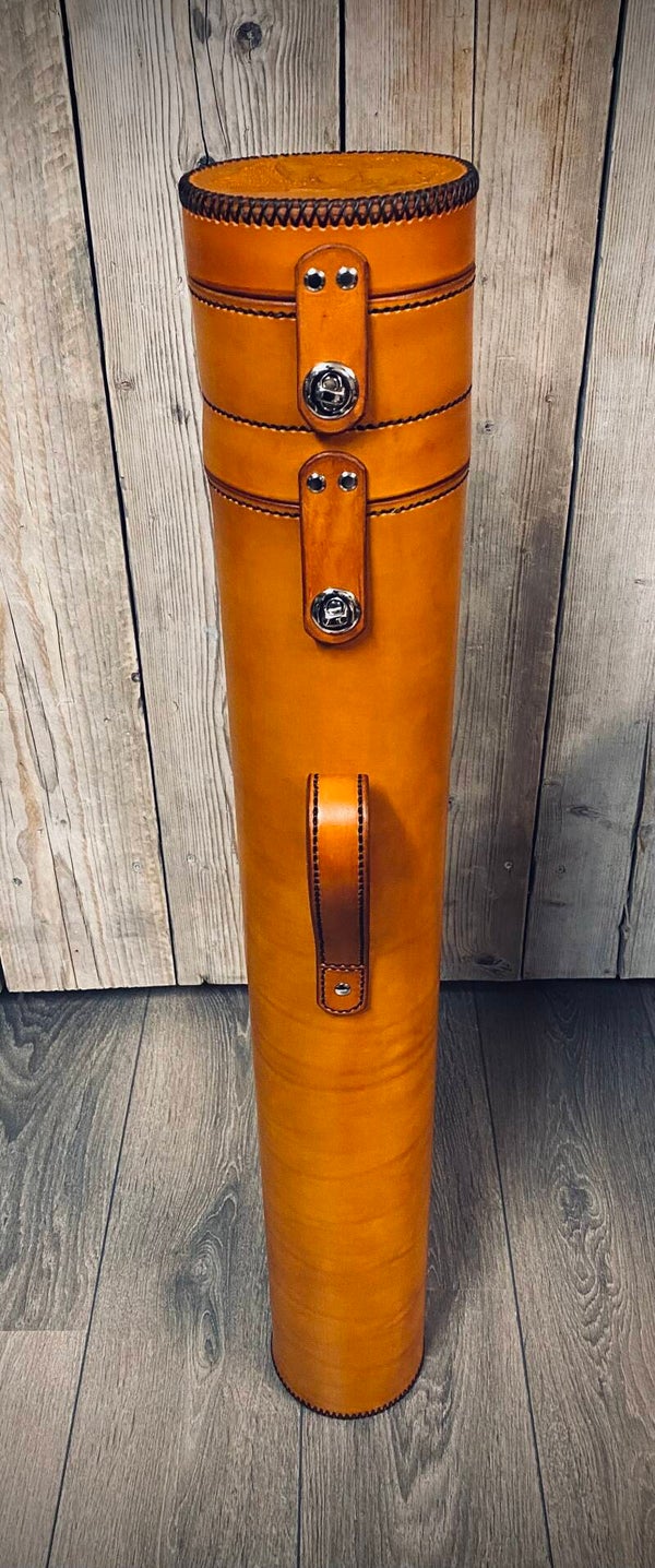 Biljartkoker dia.125 bruin tan, biljarter op deksel en Marlboro rood binnenwerk..