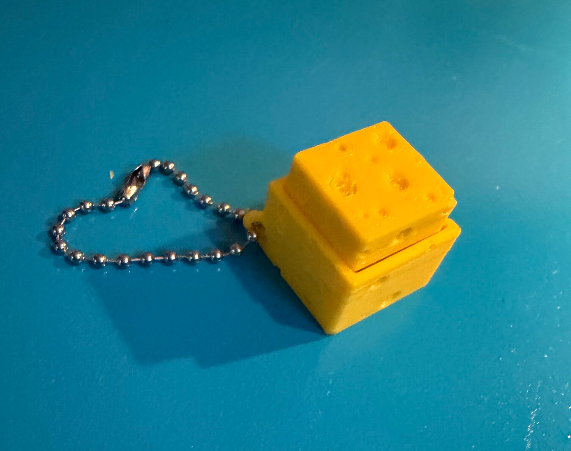 Kaasblokje-klikker-fidget! Sleutelhanger