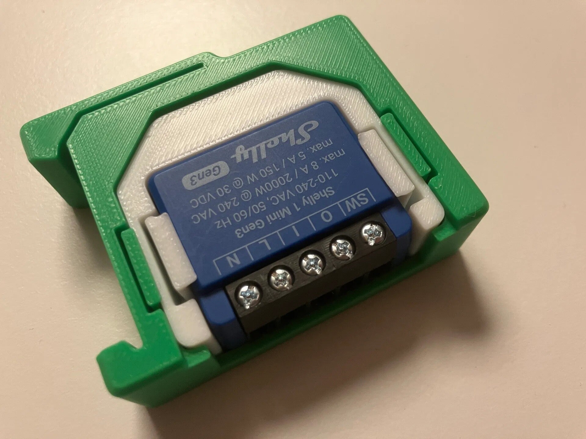 Shelly Plus DIN-rail adapterhouder Shelly 1 1PM, 2PM I4 Gen2-3-4 op DIN-rail 35 mm relaishouder + mini adapter