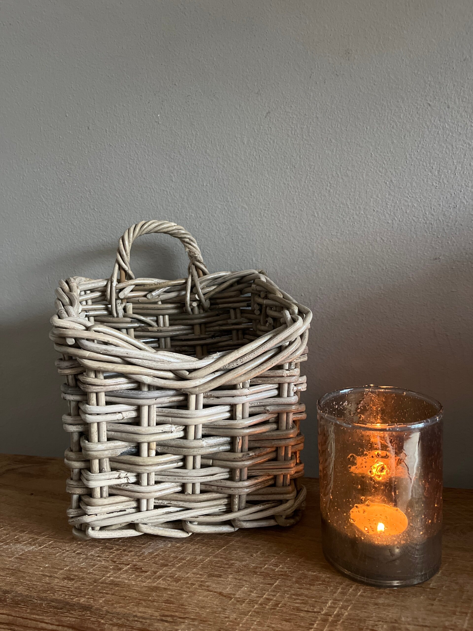 Rieten kapstok mandjes