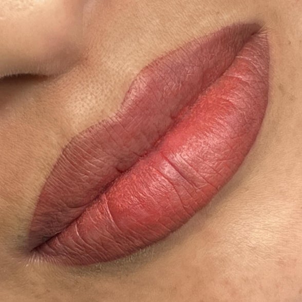 Lipblush direct na de eerste behandeling zonder gloss