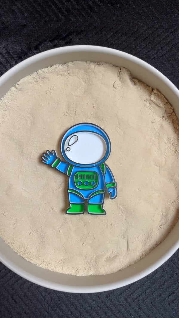 Vulvorm astronaut gekleurd