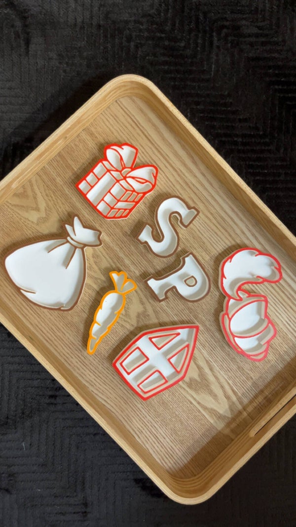 Vulvormen Sinterklaas gekleurd