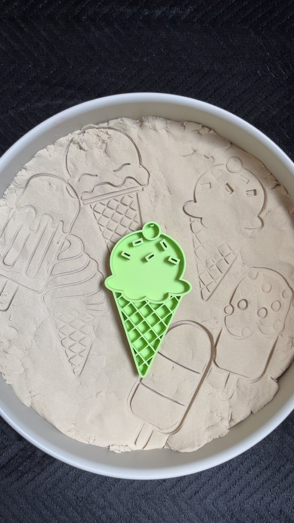 Vulvorm ijsje pastelgroen
