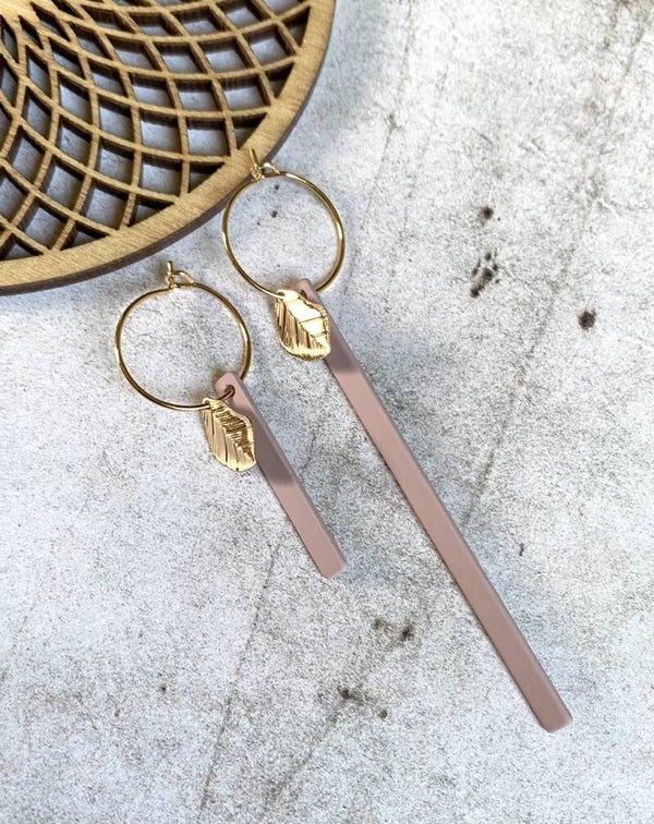 Hoops Amina oudroze - goud asymmetrisch