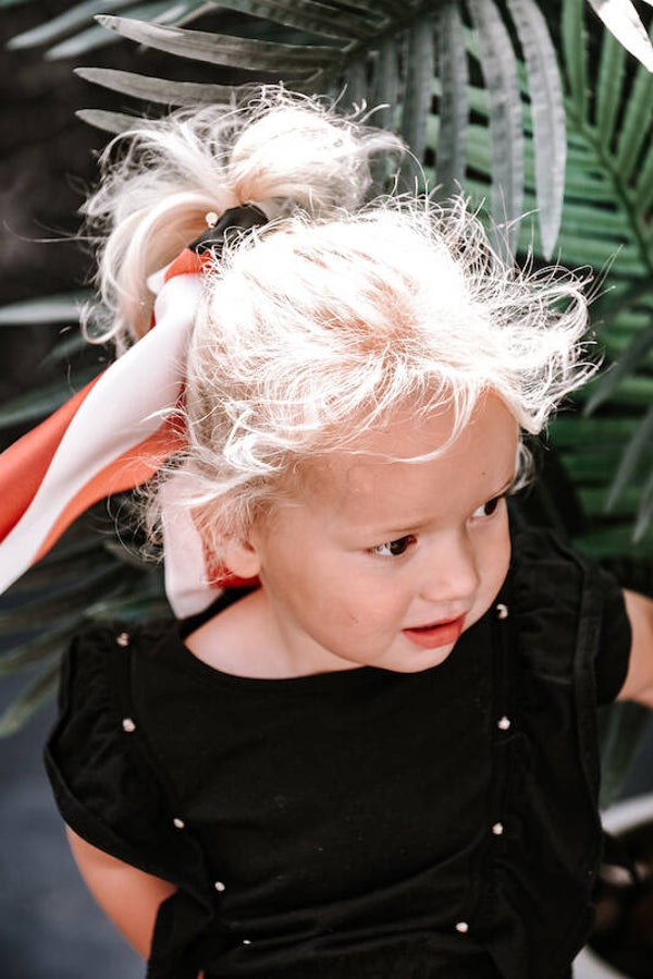 Hairjewelz scrunchie met lint Black Stripe