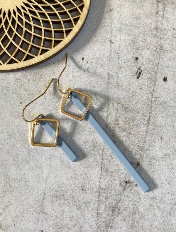 Oorbellen Nina lenteblauw