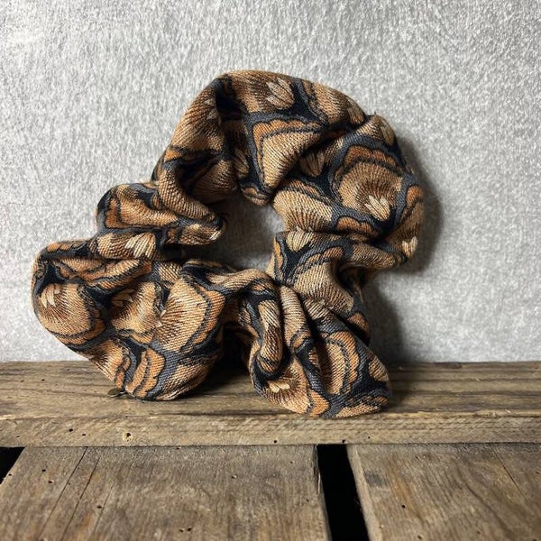 Hairjewelz scrunchie maxi Indian Damask