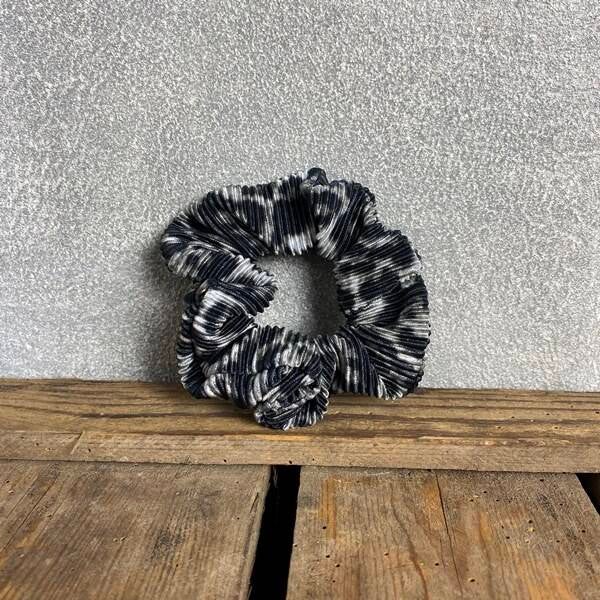 Hairjewelz scrunchie original Pleaty Panther