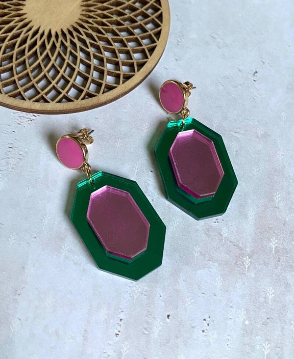 Oorbellen Nouchka groen - roze metallic