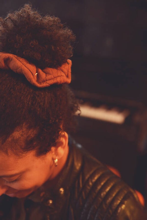 Hairjewelz scrunchie maxi Cably cognac