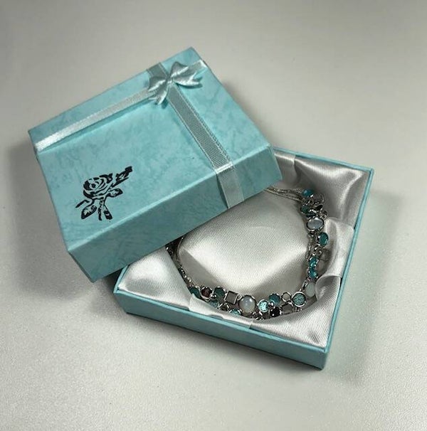 Cadeaudoosje armbanden / kettingen