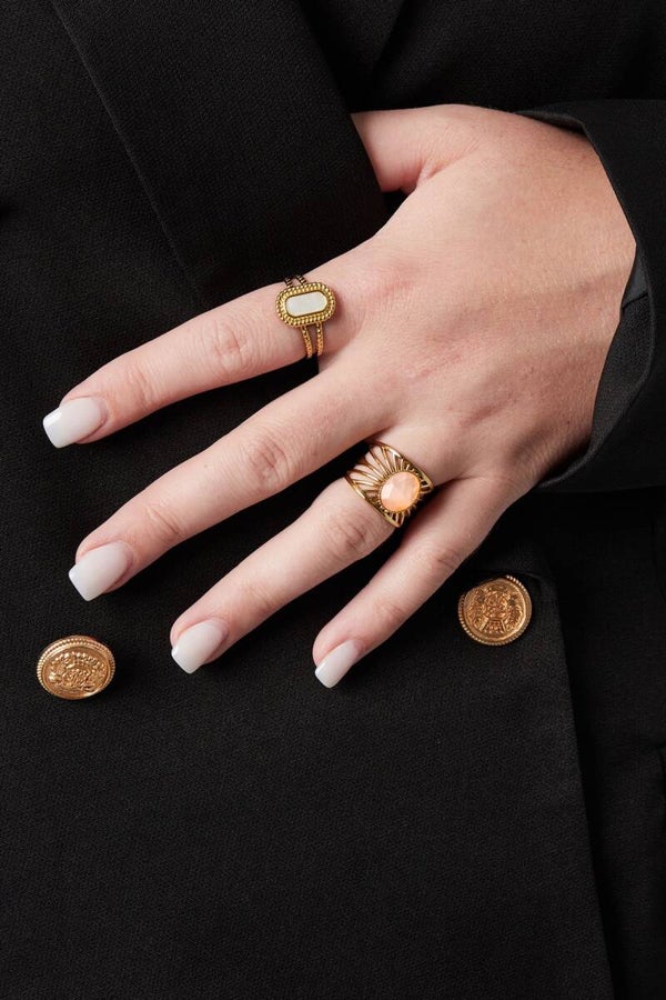 Ring sierlijke streepjes met natuursteen oudroze