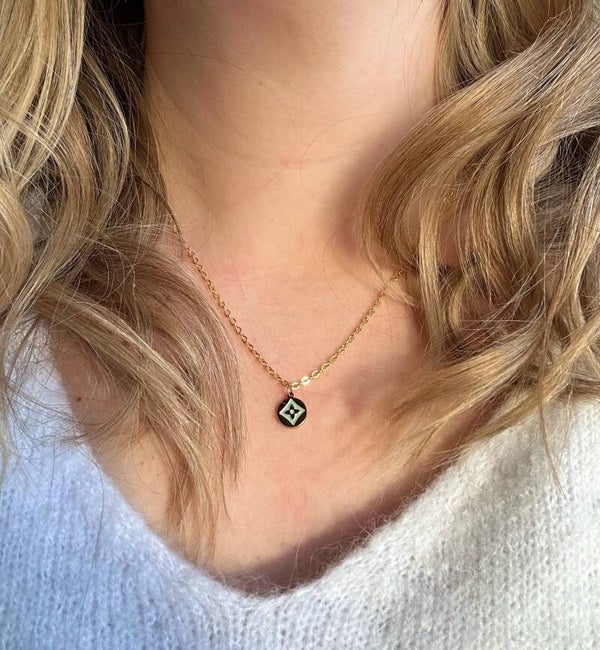 Mademoibelles ketting Louis V mint