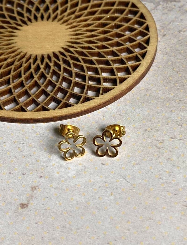Studs flamboyant flower goud