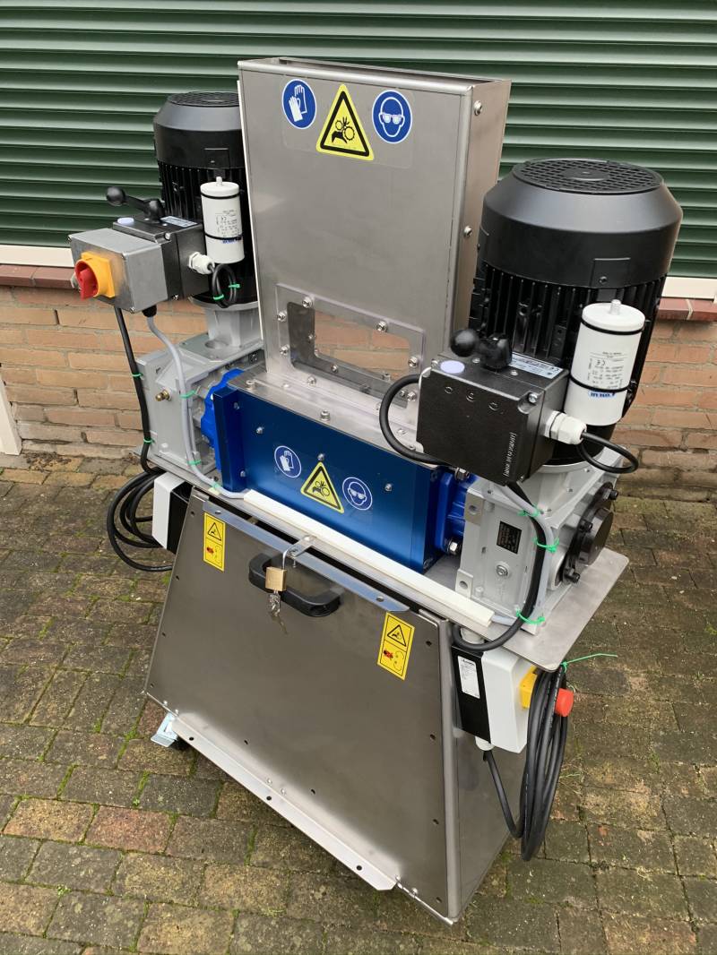 Data shredder AM2020/300 rechts