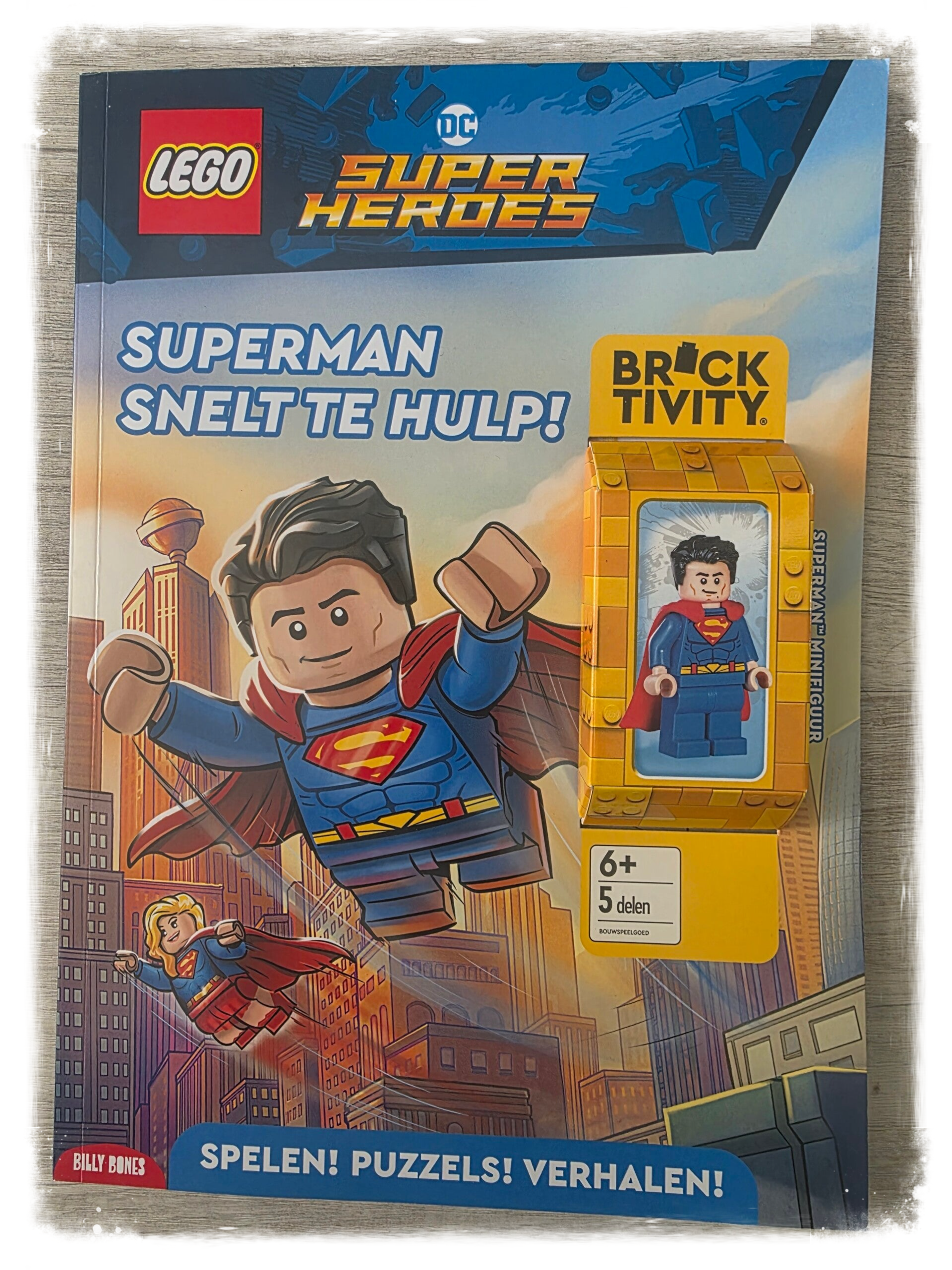 Superman Snelt te Hulp